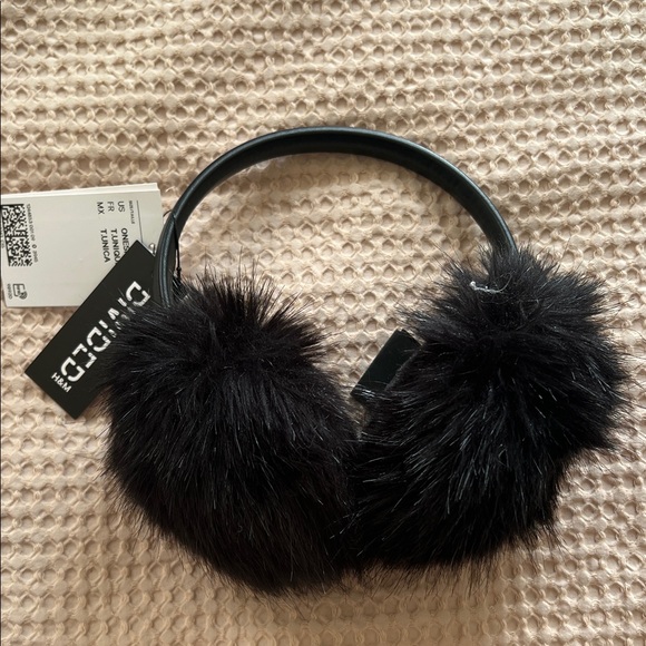 Divided Accessories - Divided Black Faux Fur Earmuffs